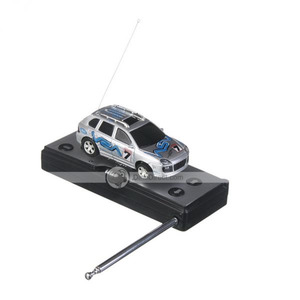 Pop interessantes podem Mini Racer quatro canais de carro el
